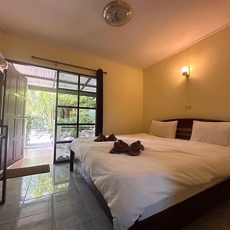 Blue Beach Resort Baanphakrimlay Εξωτερικό φωτογραφία