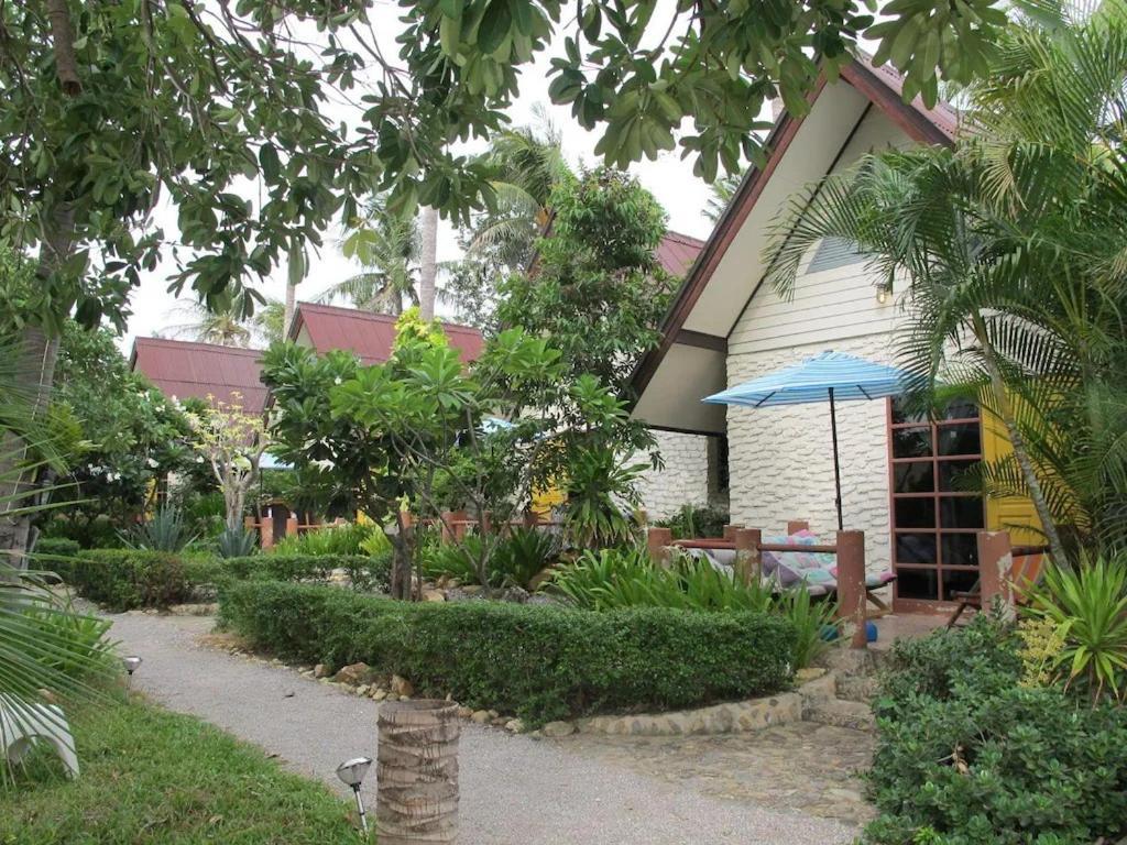 Blue Beach Resort Baanphakrimlay Εξωτερικό φωτογραφία